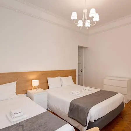 Home Out Rooms & Apartments Lisbon Exterior photo