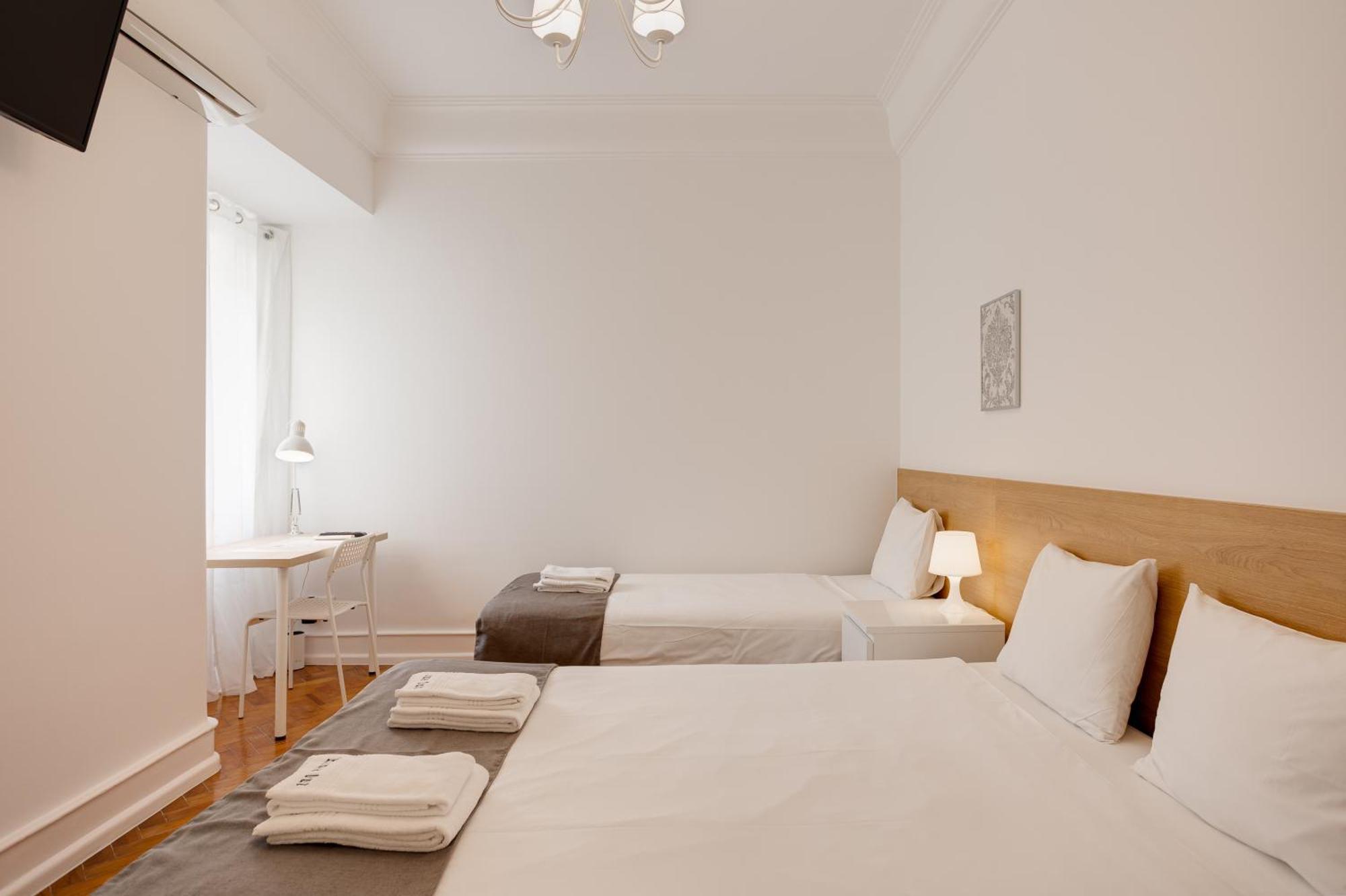 Out & Apartament *